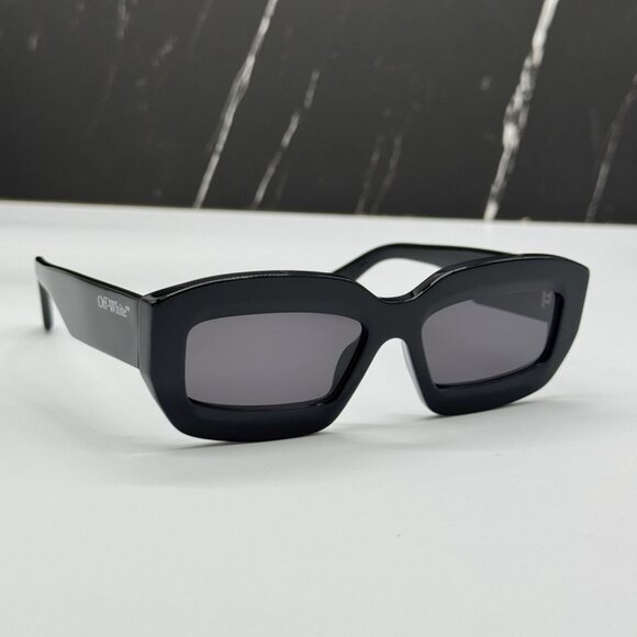 NEW OFF-WHITE OERI138 CHARLOTTE 1007 SUNGLASSES UNISEX BLACK SQUARE EYEWEAR - Picture 5 of 11